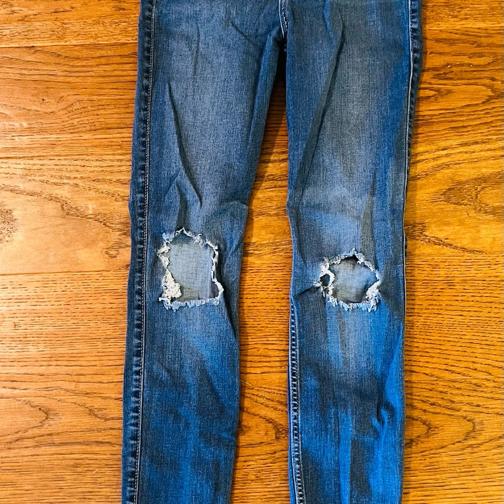 Hollister Women's Distressed High Rise‎ legging  Jeans - Dark Blue